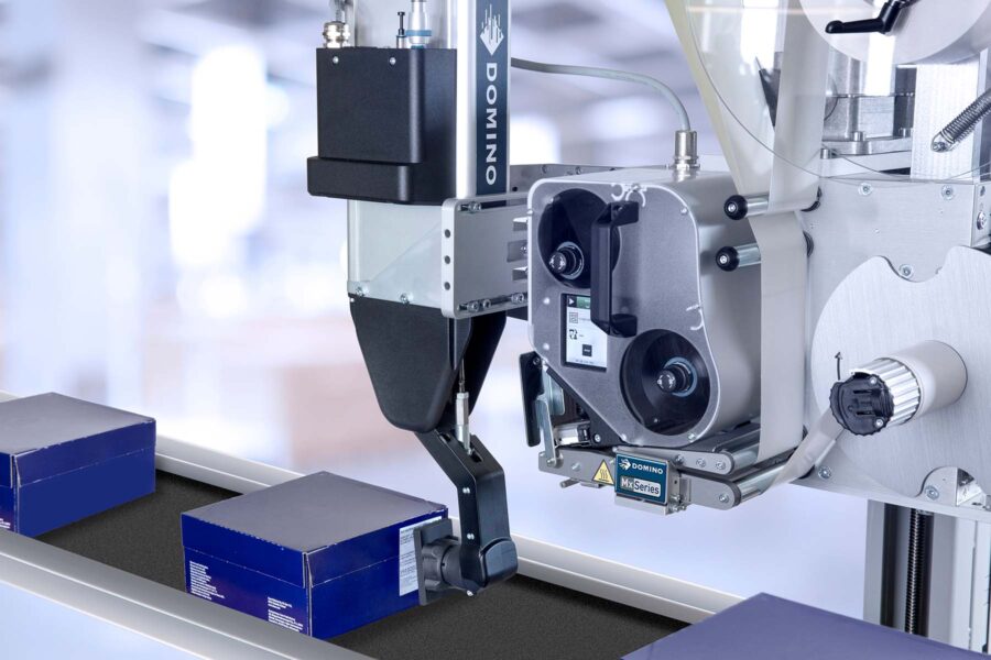 Mx350i-S 4 Domino Print & Apply - Mx350i-S Labelling box of candy